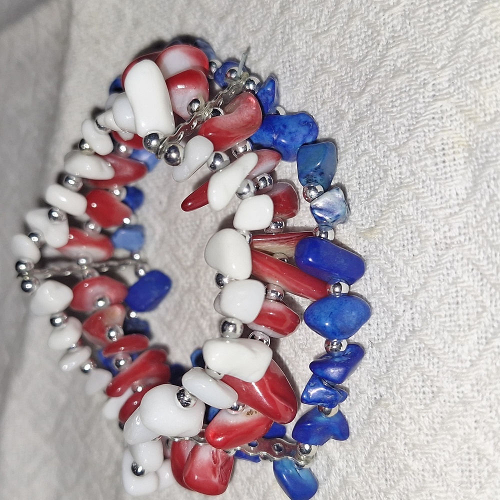 Small bracelet